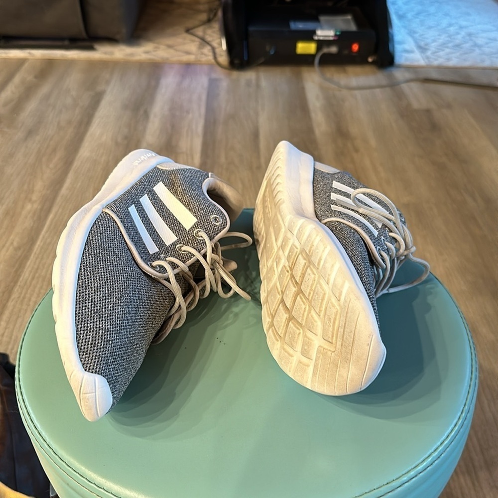 Adidas cloud foam grey/white running shoe size 11 - Picture 6 of 9
